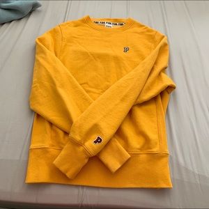 Yellow Vs-Pink Crew neck
